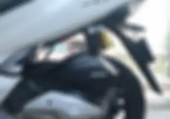 Empuk Nih, Sokbreker Motor Honda PCX 150 Pakai Punya Yamaha NMAX