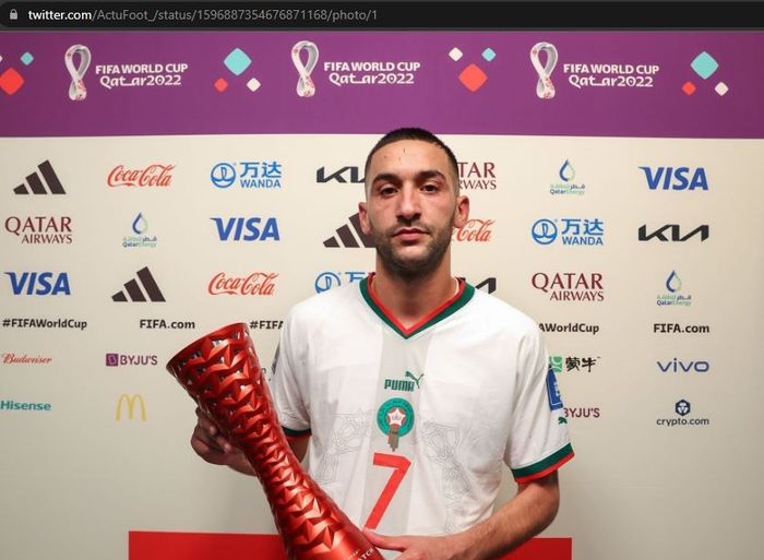 Hakim Ziyech mendapatkan penghargaan Man of the Match setelah berhasil mengantarkan timnas Maroko mengalahkan timnas Belgia pada partai kedua Grup F Piala Dunia 2022, Minggu (27/11/2022).