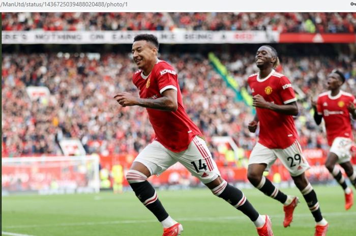 Gelandang Manchester United, Jesse Lingard, harus bermain 45 laga usai menjadi penentu kemenangan Setan Merah atas West Ham United.