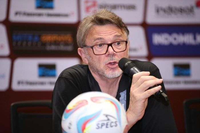 Philippe Troussier.