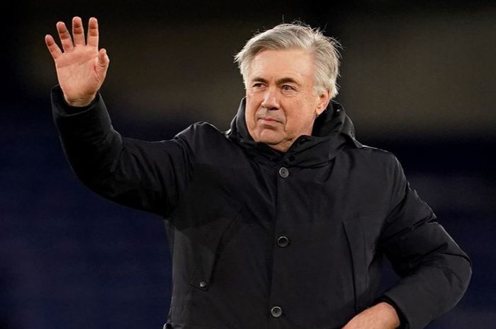 Pelatih Real Madrid, Carlo Ancelotti, ikut merasa sedih karena Barcelona dilanda krisis hebat pada musim ini.