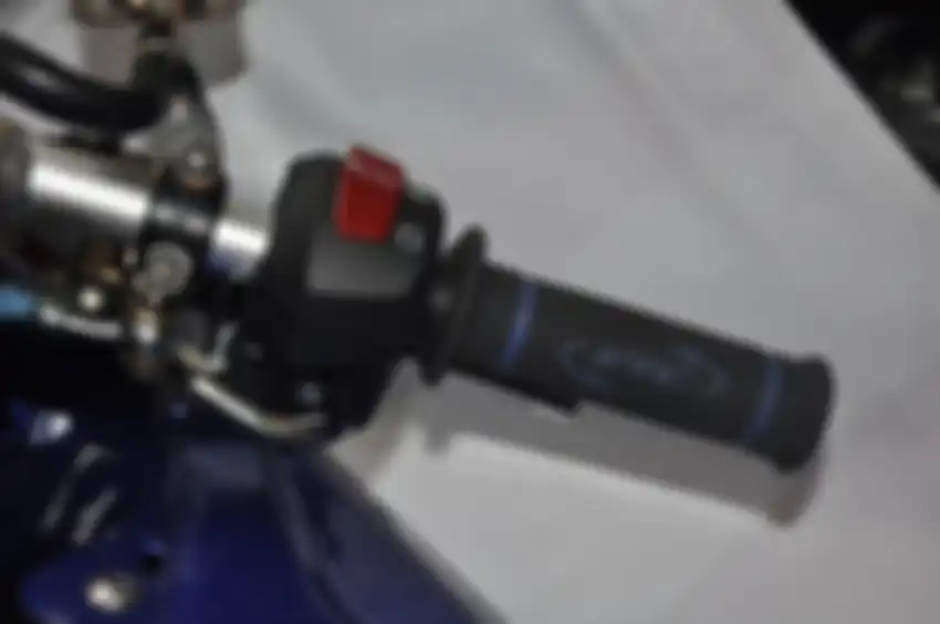 Kustom Throttle Gas