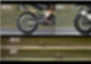 Video Ini Bisa Jelaskan Kenapa Masalah Elektronik Bikin Ban Motor Rossi Cepat Rusak