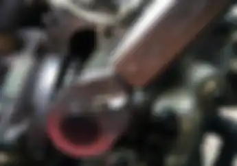 Yang Mau Turun Mesin Atau Servis Besar, Ini Resiko Mengencangkan Baut Mesin Pakai Otot  Tanpa Kunci Torsi
