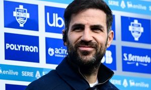 Klub Milik Orang Indonesia Siap-siap Kehilangan Cesc Fabregas