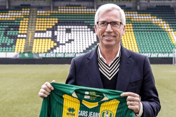 Alan Pardew melatih klub Liga Belanda, Ado den Haag