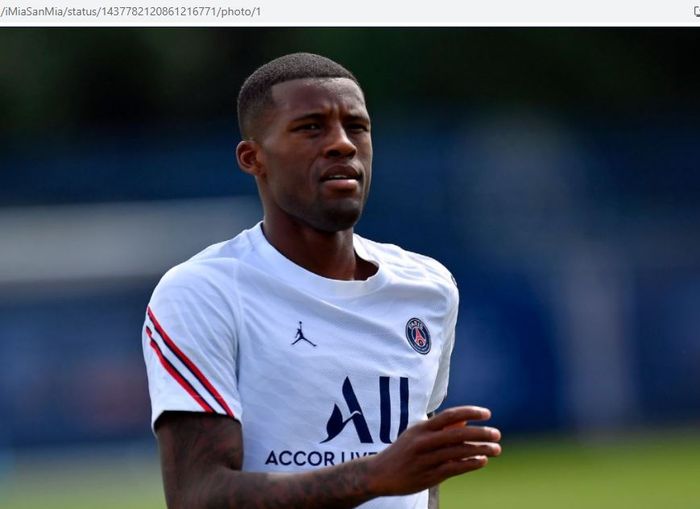 Gelandang Paris Saint-Germain, Georginio Wijnaldum.