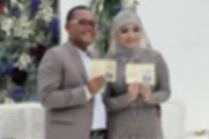 Sule dan Nathalie Holscher