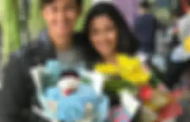 Adik Resmi Jadi Sarjana Ekonomi, Caesar Hito Ungkapkan Rasa Harunya