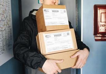 5 Arti Mimpi Menerima Paket Jadi Pertanda Baik Ini, Ada Kejutan Tak Terduga Menanti Anda!