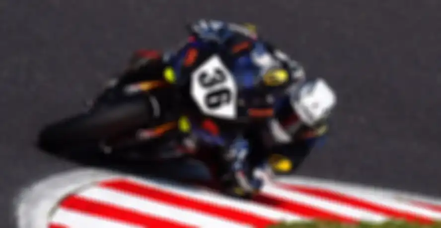 M Faerozi tampil perdana di Suzuka 4 Horus 2019 cepat beradaptasi di atas motor Yamaha R6 sukses meraih waktu tercepat di QTT