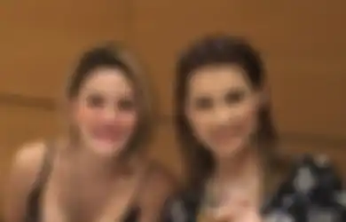 Makan Bareng Maria Ozawa, Penampilan Nikita Mirzani Sukses Bikin Netizen Melongo