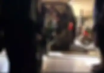 Horang Kaya Mah Bebas,  Toyota Alphard Jadi Towing Angkut Motor Kawasaki Ninja H2