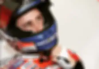 Benarkah Andrea Dovizioso Nyerah Sama Marquez? Ini Katanya..