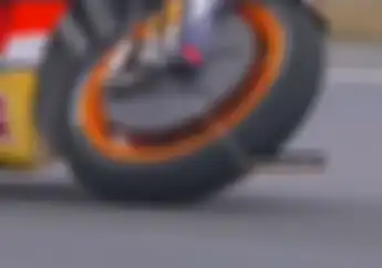 Kenapa Cakram Motor MotoGP Ditutup Saat Balap Hujan? Biar Enggak Kotor?