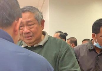 Sedihnya Amat Mendalam, Ekspresi Raut Wajah SBY Ketika Sang Istri Tercinta Tutup Usia
