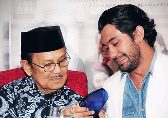 Reza Rahadian Menangis Dengar BJ Habibie Wafat: Selamat Bertemu Kembali dengan Eyang Ainun