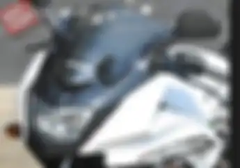 Lampu Kawasaki Ninja 150 Redup Saat Digeber, Enggak Usah Panik!