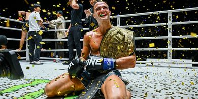 ONE Championship – Kalahkan Raja Muay Thai Prajanchai, Jonathan Di Bella Incar Laga kontra Superlek, Takeru, hingga Rodtang