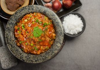 Efeknya Gak Main-main, Jangan Lagi Campur Sambal Buatanmu dengan 2 Bahan Ini Jika Masih Sayang Nyawa, Bisa Berujung Komplikasi Hingga Kematian!