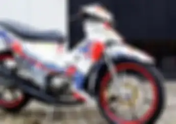 Sadis Motor 2-Tak Legendaris Yamaha 125Z Dimodif Bengkel Legendaris CMS 