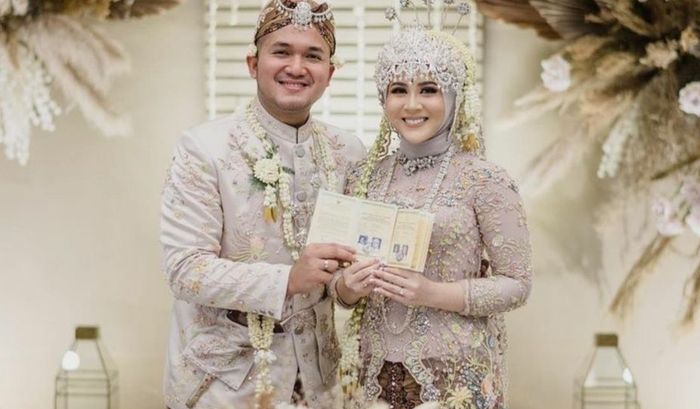 Kesha Ratuliu dan Adhi Permana.