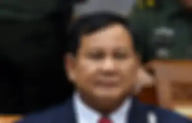 Salah Satu Anggota Keluarganya Jadi Korban KRI Nanggala-402, Menhan Prabowo Subianto Temui Langsung Ibunda Korban hingga Tulis Pesan Sedih: Engkau Selalu Hidup dalam Semangat Kami!