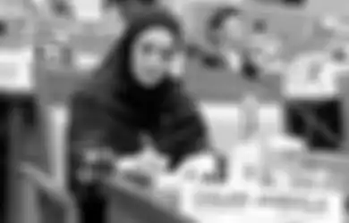 Sanggah Pernyataan Pengacara Mulan Jameela, Istana Sebut Tak Perlu Izin Presiden untuk Panggil Istri Ahmad Dhani, Polisi: Daripada Blunder Terus!