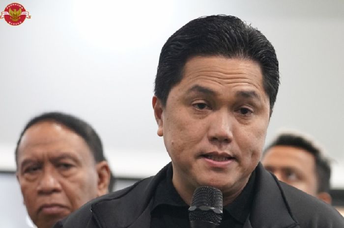 Klaim Erick Thohir ingin bawa timnas Indonesia tembus 50 besar FIFA dikritik media Vietnam.