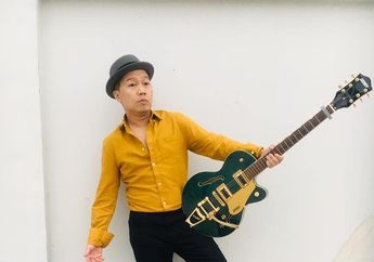 Sang Ayah Menghembuskan Napas Terakhir, Sandhy Sondoro Posting Foto dengan Caption Menyentuh!