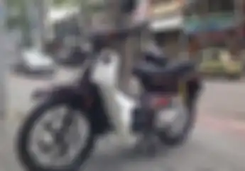 Menolak Tua, Honda Astrea Prima Comot Pelek Suzuki Satria F150