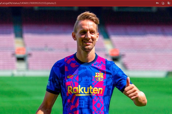 Penyerang anyar Barcelona, Luuk de Jong.