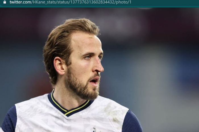 Eks gelandang Liverpool, Graeme Souness, memilih Harry Kane untuk direkrut Manchester United ketimbang Erling Haaland.