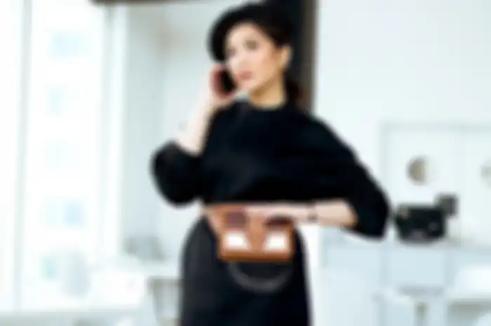 BERITA TERPOPULER: Kaos Dior Nagita Slavina Saat Masak Bikin Salah Fokus Netizen