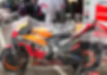 Pembalap yang Akan Berlaga di MotoGP Inggris Digocek Hujan,  Sampai Pukul 22.00 WIB Malah Makin Deras