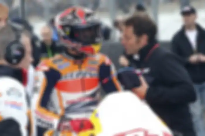 Marc Marquez dan Emilio Alzamora