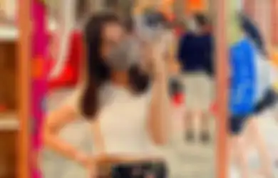 Sempat Dituding Tiru Fuji yang Juga Ambil Jurusan Hukum, Mayang Kabarkan Jika Dirinya Resmi Jadi Mahasiswa Kedokteran, Netizen Masih Juga Cemooh: Yakin Mampu Otak?