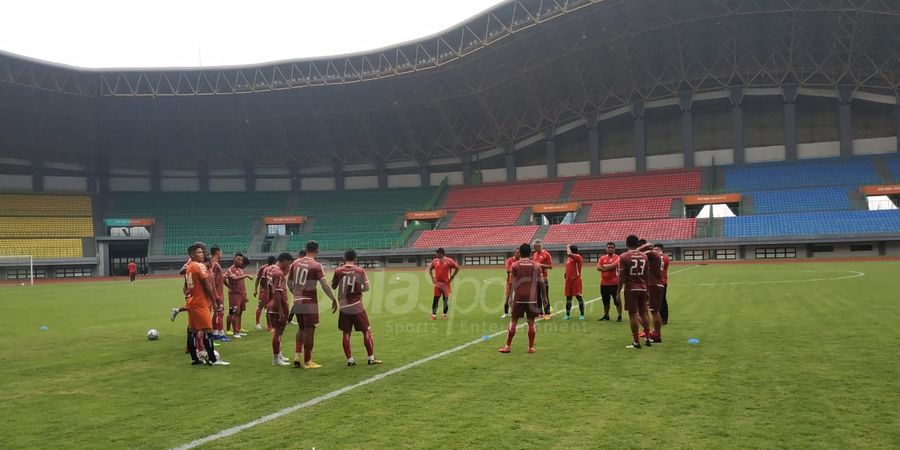 Persija Akan Pakai Jersey Baru dengan Dua Teknologi dari Specs