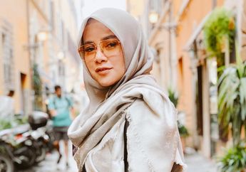 Seringkali Pendam Kesedihan Seorang Diri, Olla Ramlan Justru Tak Bisa Kelabui Mendiang sang Ayah: Abah Tahu dari Mata Aku Aja..