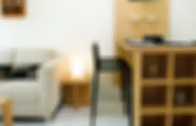 Inspirasi Rumah Mungil dengan Tone Warna Bikin Adem, Hanya Seluas 50 Meter!