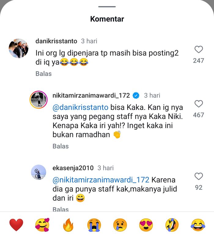 Orang terdekat jawab alasan akun media sosial Nikita Mirzani tetap aktif meski sedang dipenjara.