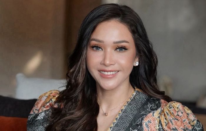 Penampilan Maia Estianty 