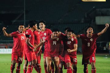 Selebrasi pemain timnas Indonesia usai Asnawi Mangkualam membobol gawang Myanmar di Piala AFF 2024.