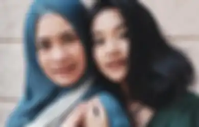 Wajah Cantiknya Jadi Sorotan, Penampilan Siti Adira Kania di Pernikahan Ikke Nurjanah dan Karlie Fu Dipuji Warganet, Ini Profil dan Biodatanya