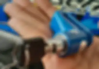Curanmor Kembali Banyak Terjadi Pemotor Wajib Pasang Alat Pengaman Ini, Cuman Rp 25 Ribuan!