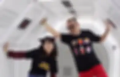 Gaya Kompak Cinta Kuya dan Papa, Uya Kuya, Pakai 3 Fashion Item Hitam!