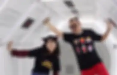 Gaya Kompak Cinta Kuya dan Papa, Uya Kuya, Pakai 3 Fashion Item Hitam!
