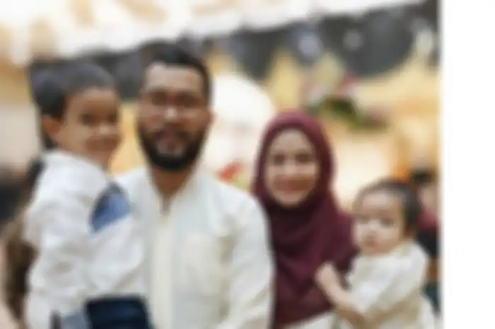 keluarga Revalina S Temat