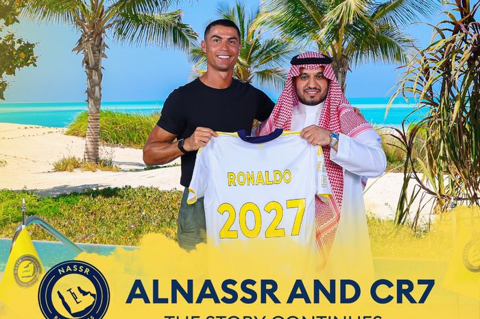Cristiano Ronaldo resmi meneken kontrak baru di Al Nassr yang mengikatnya sampai 2027.