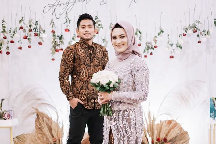 Andik Vermansah dan Silvia Anggun saat meangsungkan pertunangan  pada 28 Februari 2020.